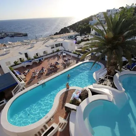 Apartment Stylish And Modern With Stunning Sea Views *