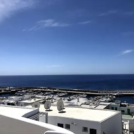 Stylish And Modern With Stunning Sea Views Puerto del Carmen (Lanzarote)