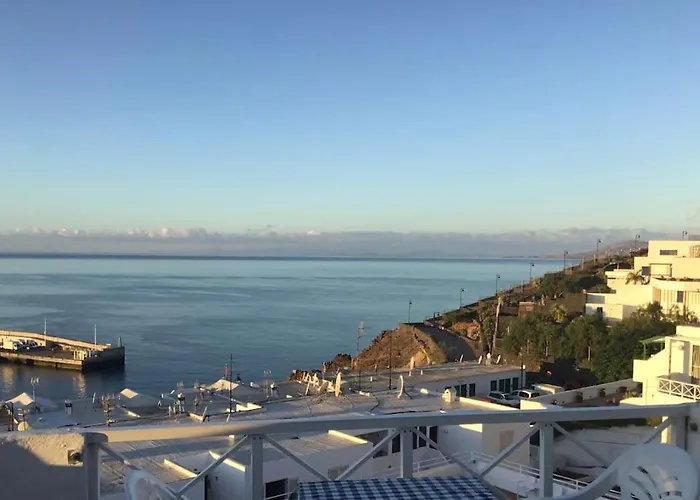 Stylish And Modern With Stunning Sea Views * Puerto del Carmen (Lanzarote)